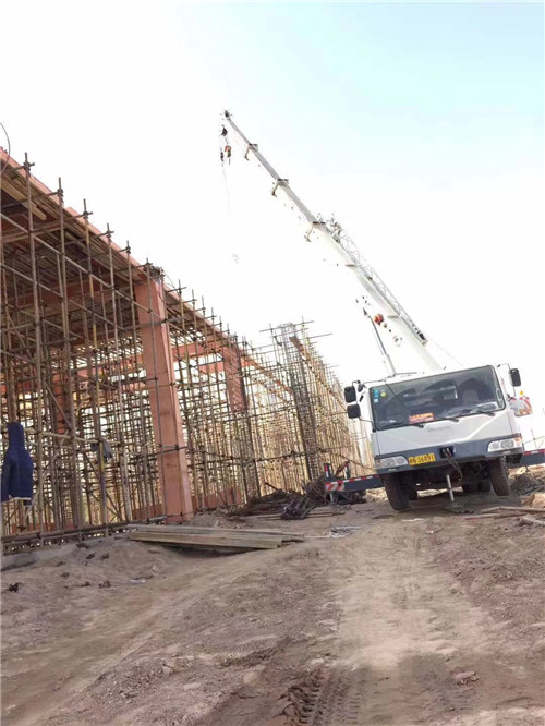 依安县吊车作业的安全注意事项有哪些？