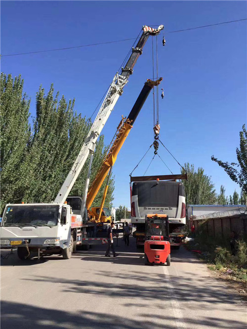 依安县港口集装箱搬运案例